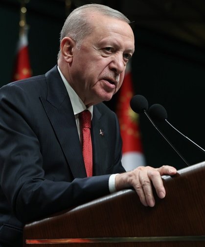 Erdoğan: Saldırının siyasi polemiklere malzeme yapılmaması ahlaki bir görev