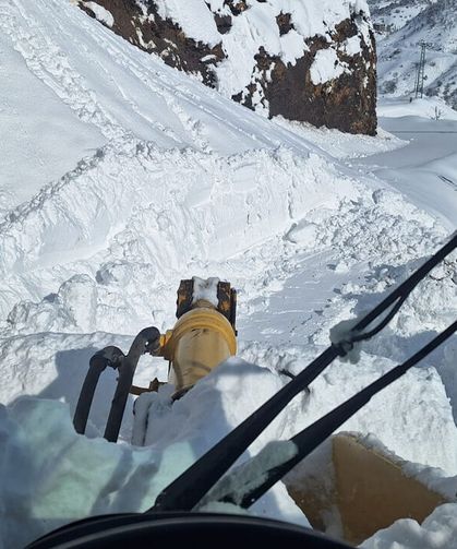 Siirt'te 92 yerleşim yerinin yolu ulaşıma açıldı
