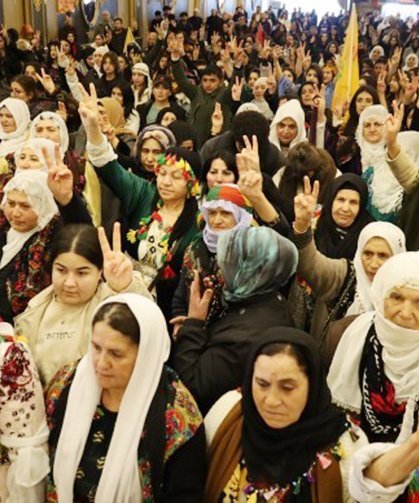 Van'da kadınlar günü kutlaması