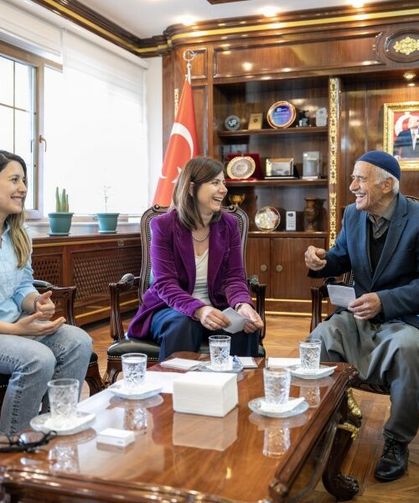 Diyarbakır Eşbaşkanı Bucak yurttaşları dinledi