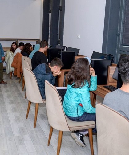 Diyarbakır’da görme engellilere çok dilli hizmet