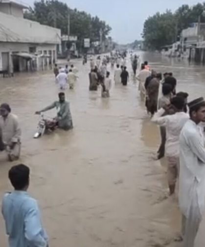 Pakistan’daki selde can kaybı 68’e yükseldi