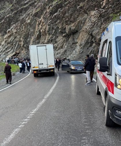 Şırnak'ta kayalıklardan düşen kişi yaralandı