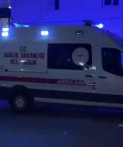 4 yaşındaki çocuğunun gözü önünde eşini öldürdü