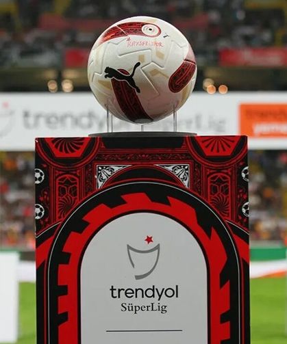 Süper Lig'e yükselecek son takım yarın belli olacak