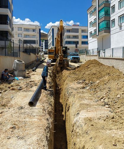 DİSKİ, yeni kanalizasyon şebeke hattı döşüyor