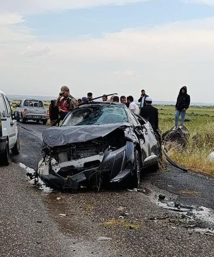 Diyarbakır’da araç araziye savruldu: 1 ölü, 3 yaralı
