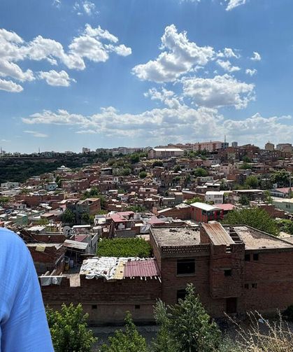 Diyarbakır'da koku, çamur ve sinek isyanı!