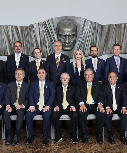 Fenerbahçe yönetiminde görev dağılımı