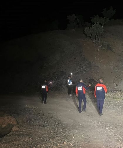 Herkes kayıp çobanı arıyor