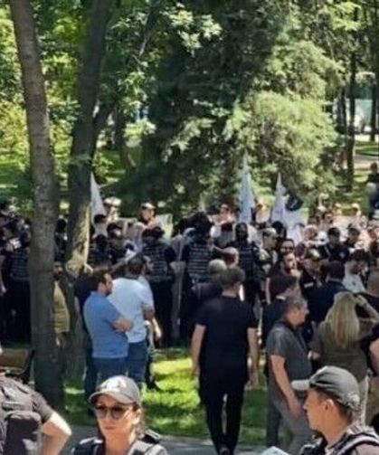 Gözaltına alınan öğretmenler serbest