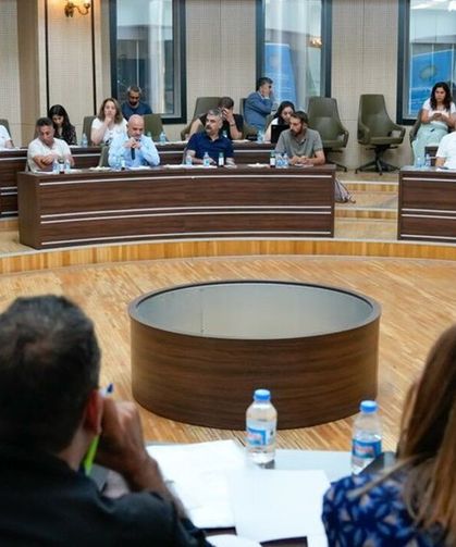 Diyarbakır Eşbaşkanları Kayapınar muhtarlarıyla buluştu
