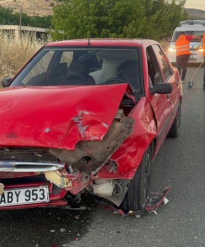 Elazığ Baskil'deki kazada 5 yaralı