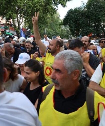 KESK nöbetine müdahale: Çok sayıda gözaltı