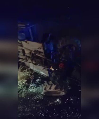 Şırnak'ta tarım aracı devrildi: 6 yaralı