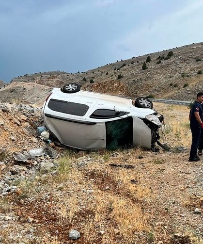 Adıyaman’da takla atan araçta 6 yaralı