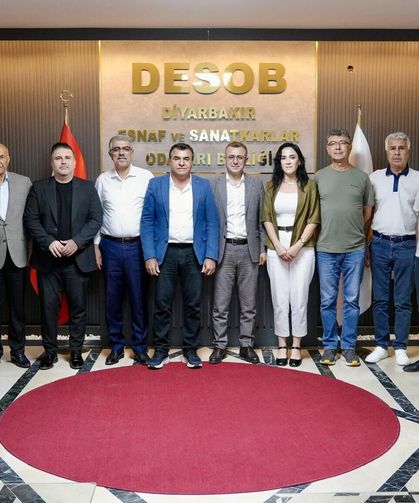 Diyarbakır'da DEM Parti'den DESOB'a geçmiş olsun ziyareti