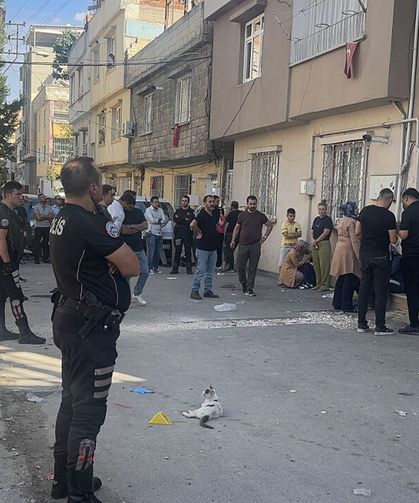 Gaziantep'te eşini öldüren koca, sokakta ateş açarak 3'ü çocuk 4 kişiyi yaraladı