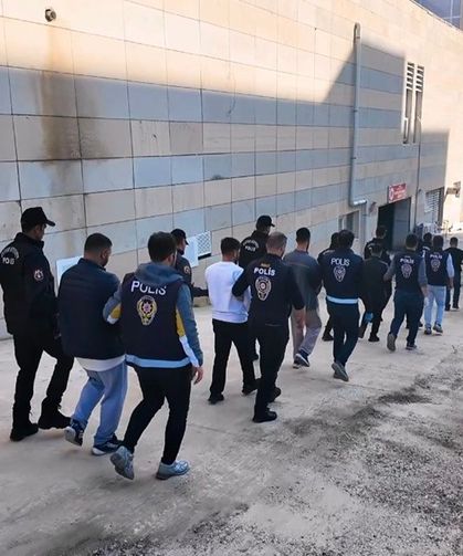Elazığ’da operasyon: 8 tutuklama