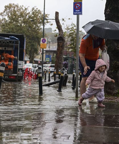 Bir ilde daha okullar tatil edildi