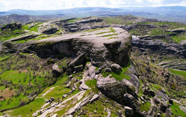 Diyarbakır’da 5 bin yıllık doğa harikası