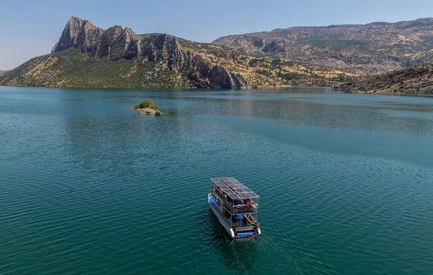 Diyarbakır ile birlikte 4 ilin güzellikleri tekne ile keşfediliyor