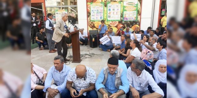 HDP, meclis toplantısını sokakta yaptı