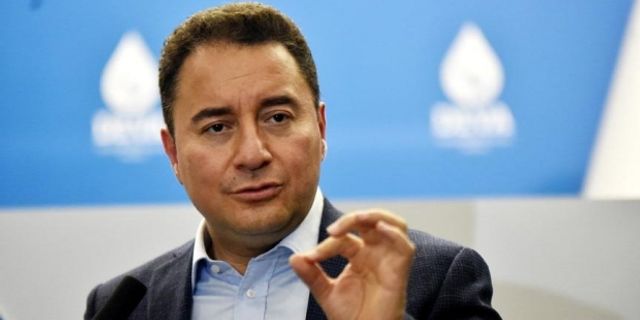 Babacan: Çocukların oynadığı alanda panzer varsa Kürt meselesi vardır