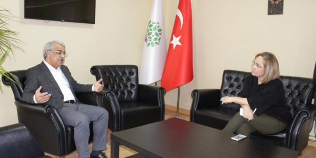 Sancar: 'HDP ile görüşüyoruz, meşru görüyoruz' demek yetmez