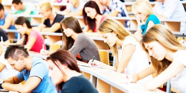 Fizik, kimya, biyoloji ve matematik bölümlerine ilgi yok