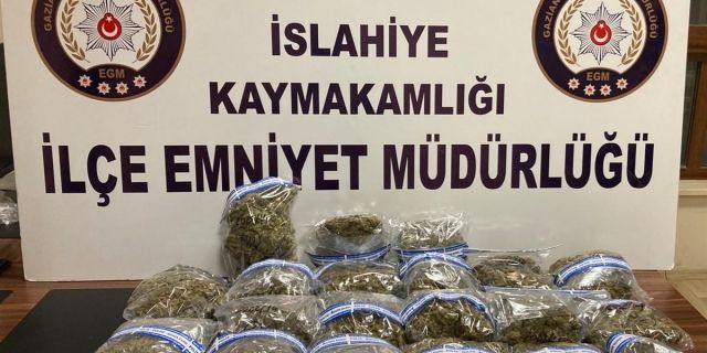 10 kilo 630 gram esrar ele geçirildi