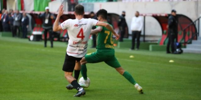 AMEDSPOR YARA SARMA PEŞİNDE