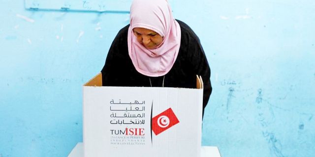 Tunus halkının yüzde 91,2’si sandığa gitmedi