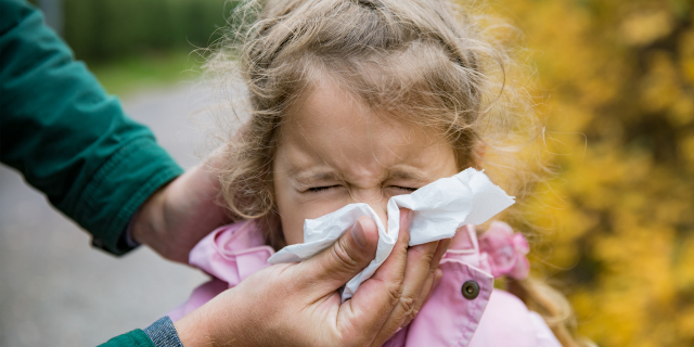 Grip salgını çocuklarda uzamış öksürüğe yol açıyor