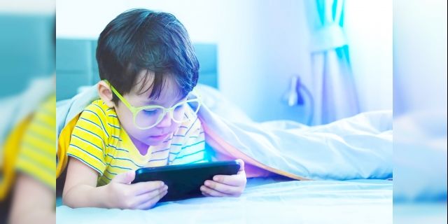 Sömestr tatilinde çocukları bekleyen tehlike: Dijital göz yorgunluğu