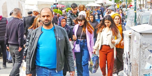 Uzman doktor DSÖ verileriyle uyardı: 6 kişiden 1’i kısırlık yaşıyor