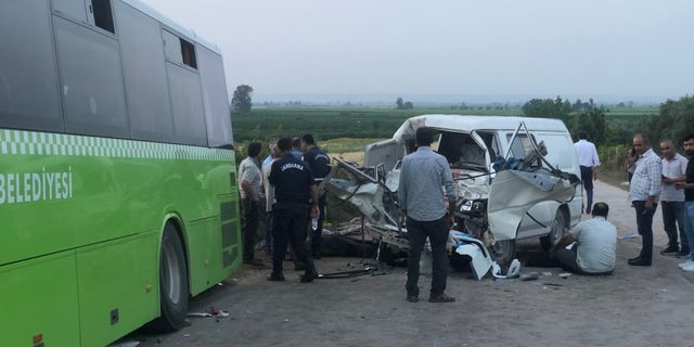 Adana’da kaza: 2 ölü, 10 yaralı
