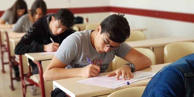 YKS ilk oturumu başladı