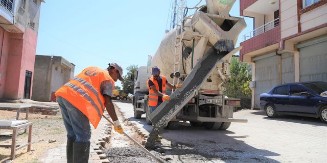Ergani’de yol onarım çalışmalarına başlandı