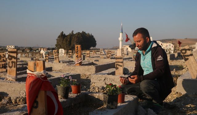 Deprem bölgesinde hüzünlü bayram