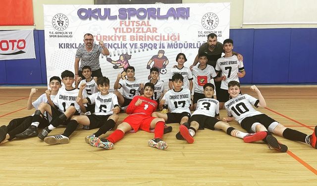 Türkiye Futsal üçüncülüğü Ergani’den