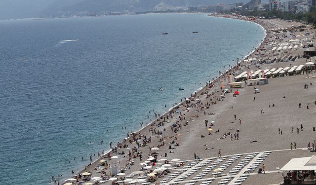 Antalya’ya hava yoluyla gelen yabancı turist sayısı 7 milyonu geçti