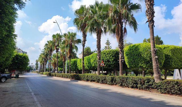Adana terk edilmiş şehre döndü