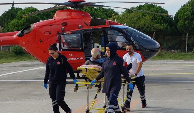 Kalp krizi geçirdi, ambulans helikopterle hastaneye kaldırıldı