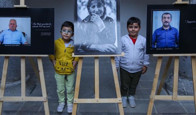 Hakkari'de "Üç Kuşak Hakkari" fotoğraf sergisi