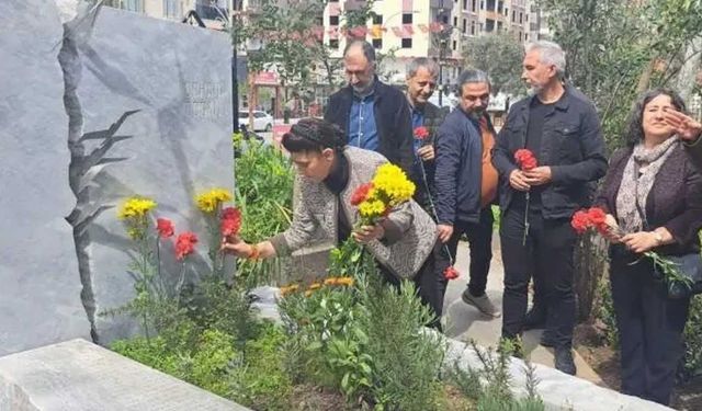 Leyla Zana’dan Orhan Doğan’ın mezarına ziyaret