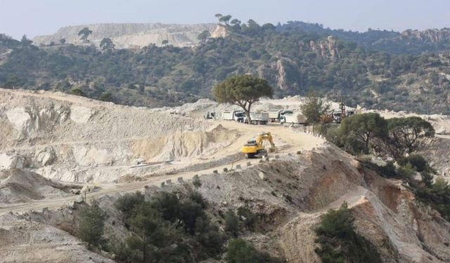 Hakkari'de köylüler madenlere karşı nöbete başladı