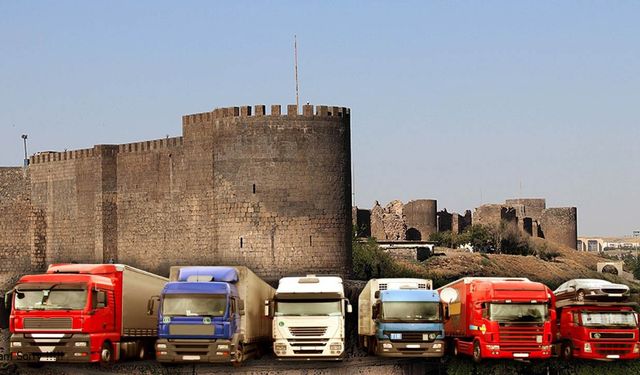 Diyarbakır'da nakliye ve lojistikçiler kontak kapattı