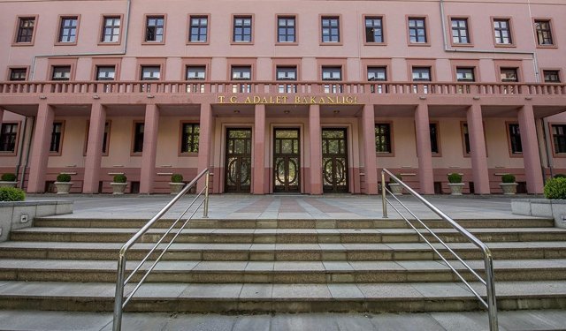 Adalet Bakanlığı 81 ilde harekete geçti