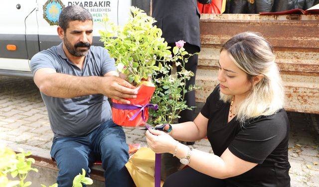 Diyarbakır’da yurttaşlara 3 bin 250 bitki desteği